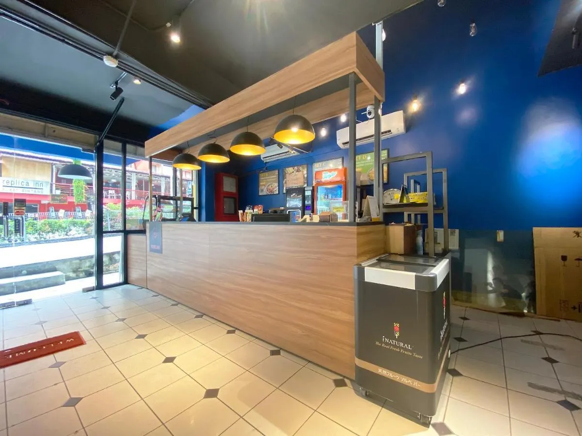 武吉免登欧姆尼套房酒店 吉隆坡 3*,
